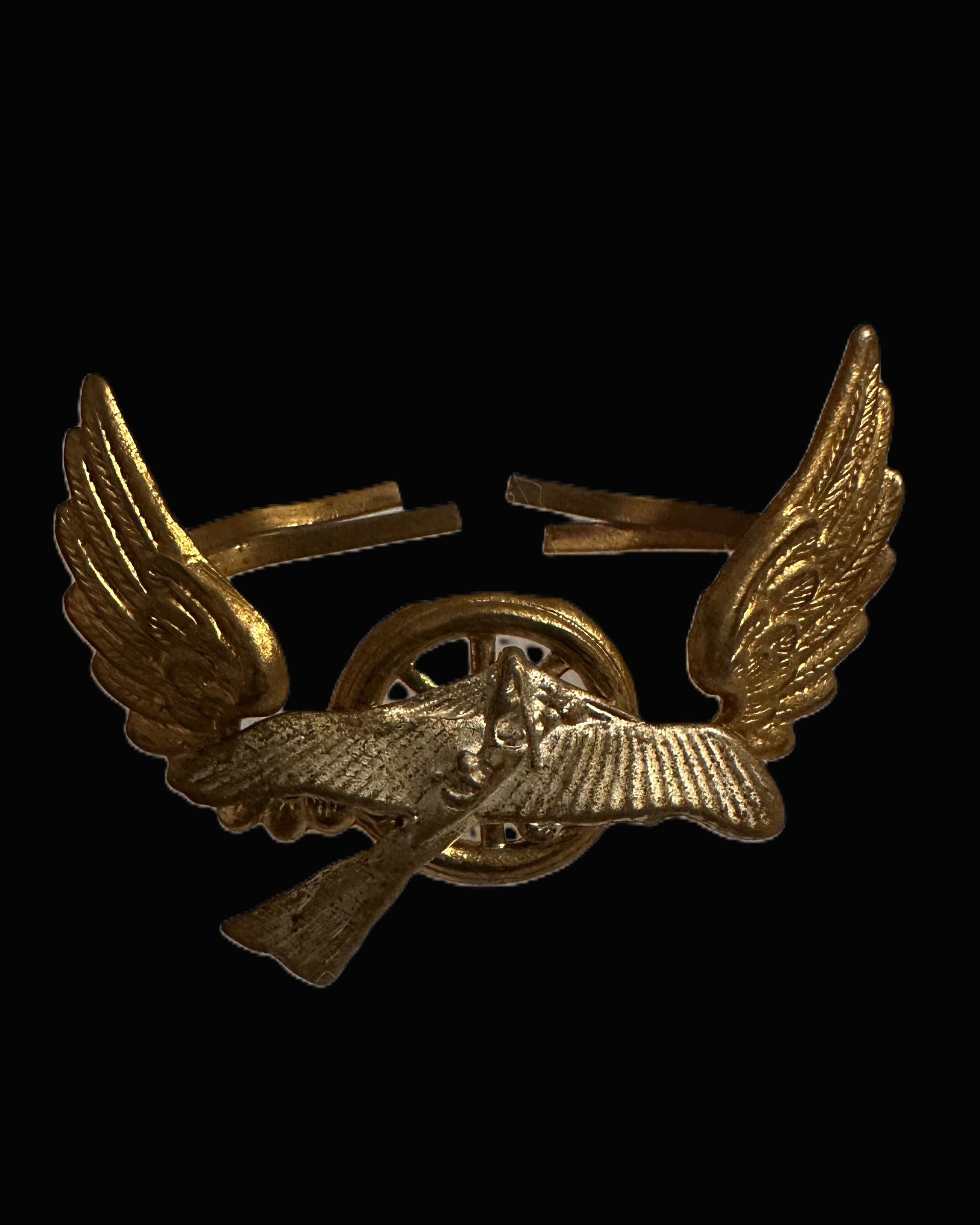 Imperial German Winged Wheel Cap Badge With Eagle And Rifle