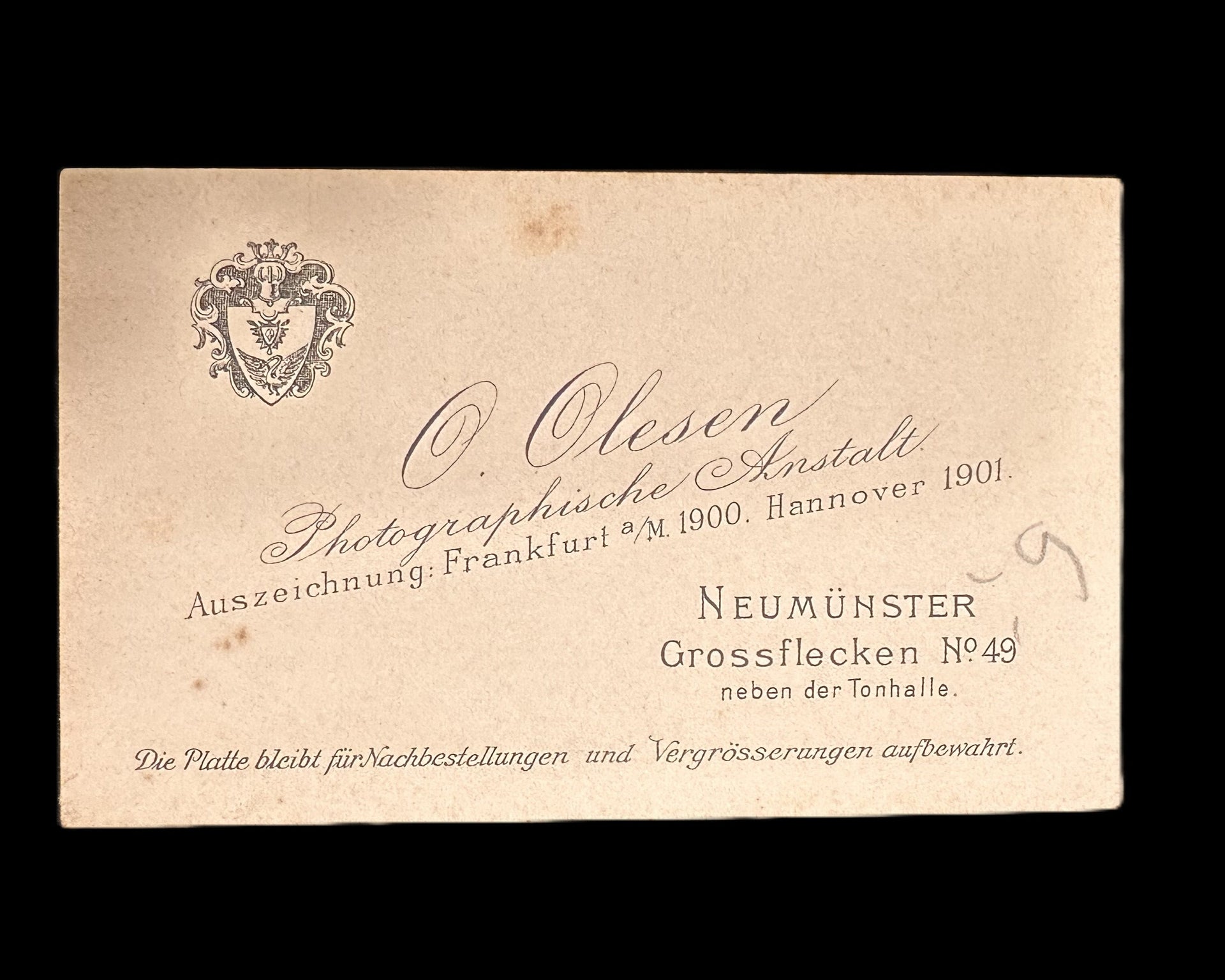 Imperial German Soldier Cabinet Card – Erinnerung an meine Militärzeit – Neumünster Studio