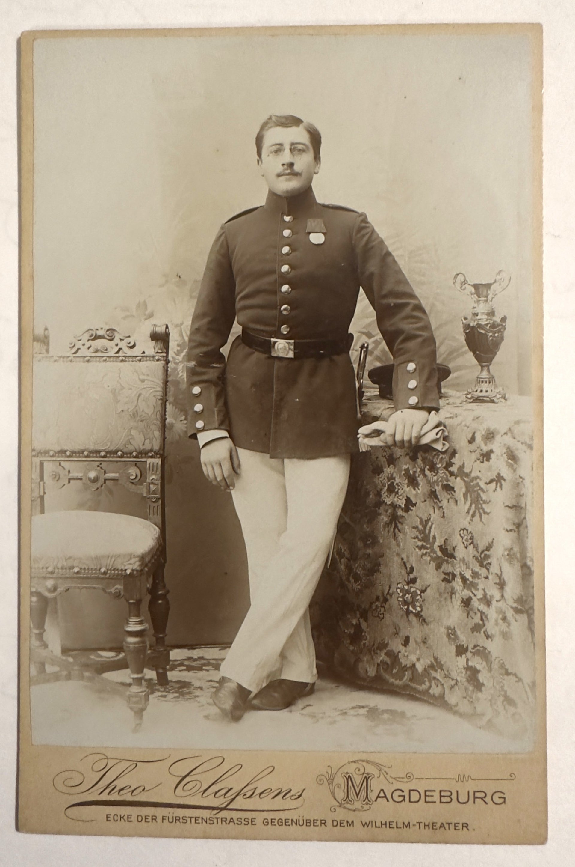 Imperial German Infantry Soldier Cabinet Photo Magdeburg c.1900 Waffenrock Medal