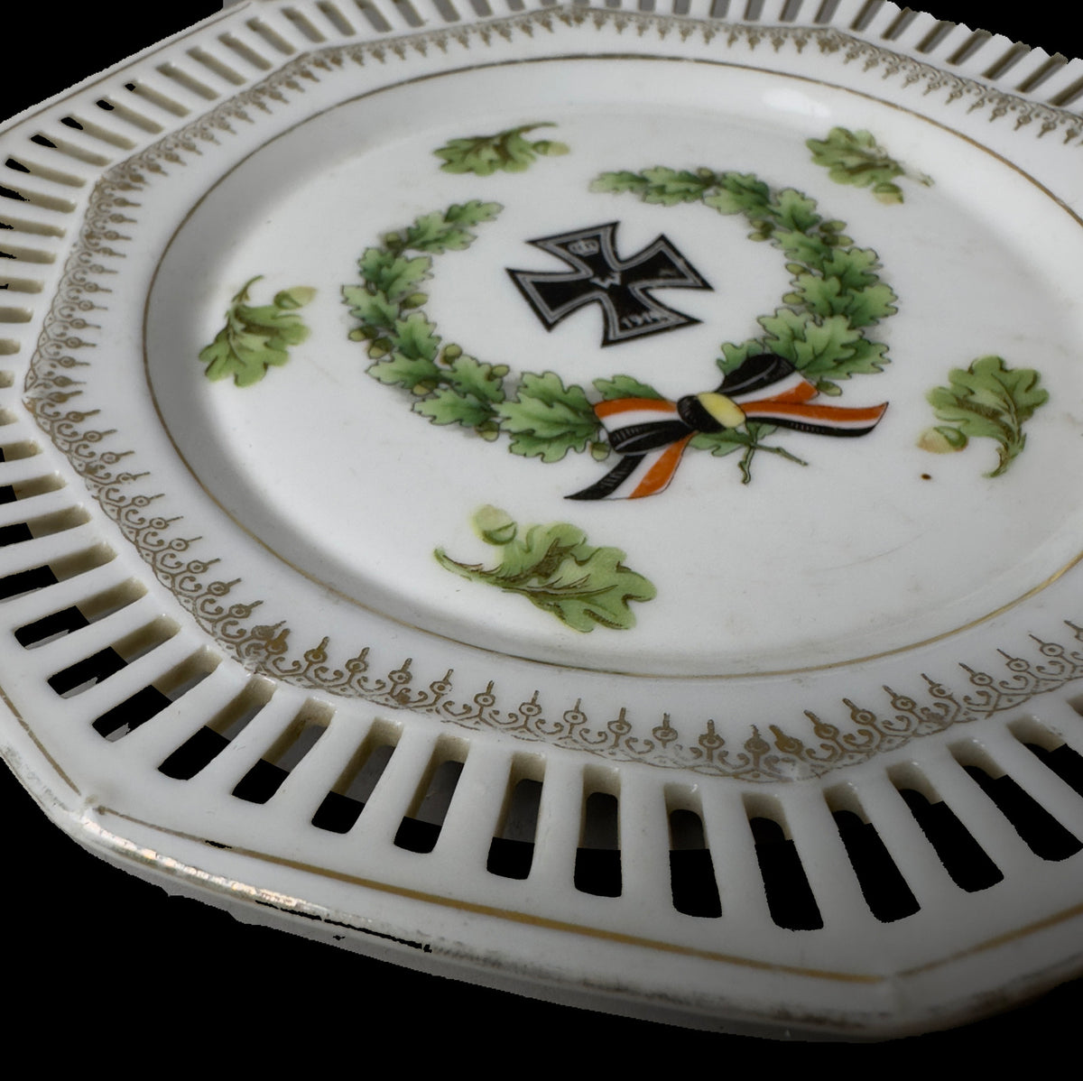 German WWI 1914 Iron Cross Patriotic Porcelain Plate with Pierced Rim