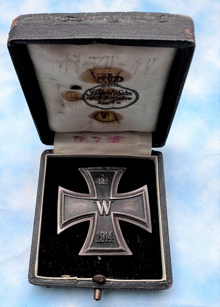 German 1914 Iron Cross 1st Class - J. Godet & Sohn - Vaulted - With Side Hooks - In the Original Presentation Case - Derrittmeister Militaria Group
