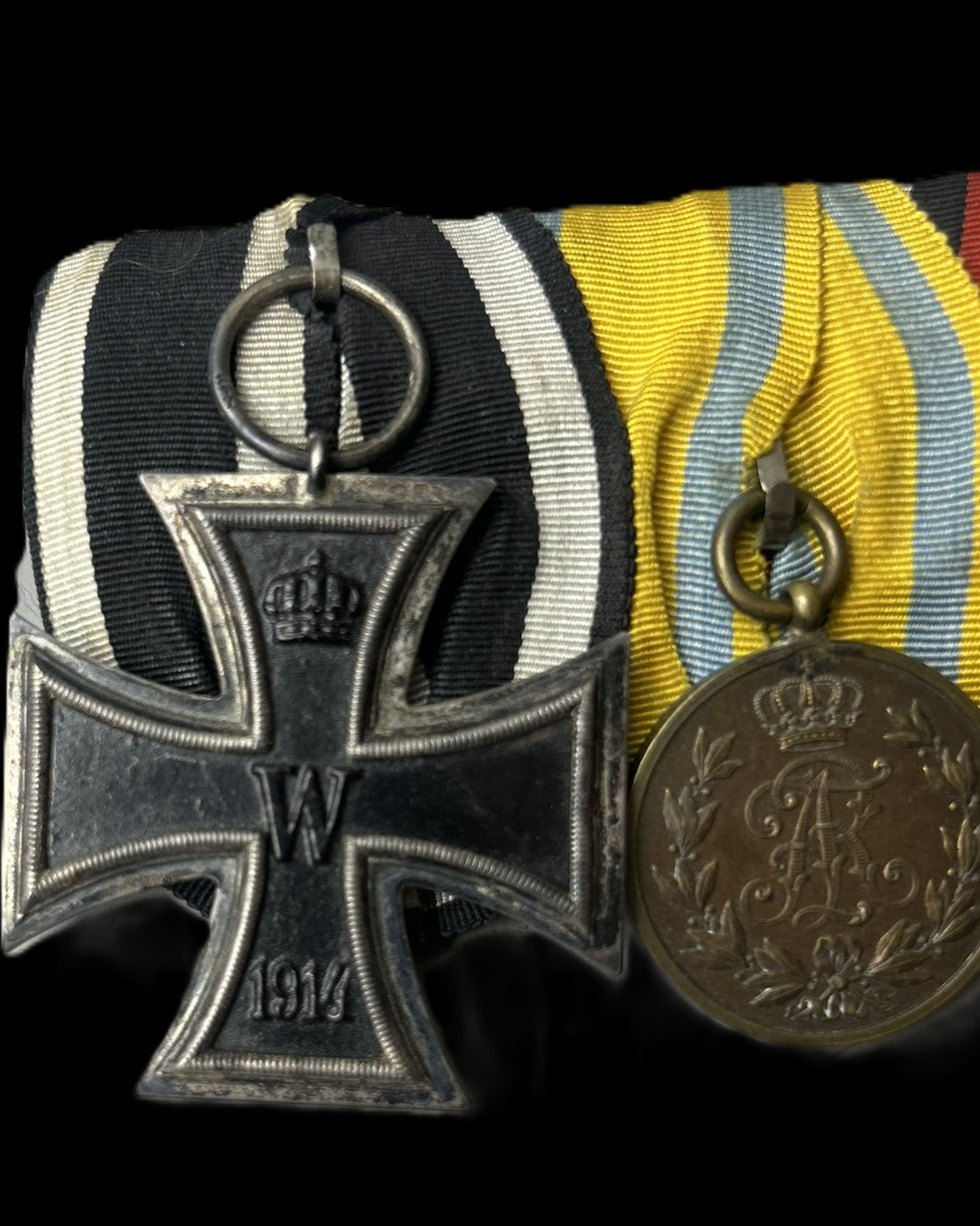 Saxon WWI Medal Bar EK2 Friedrich August Medal and Hindenburg Cross