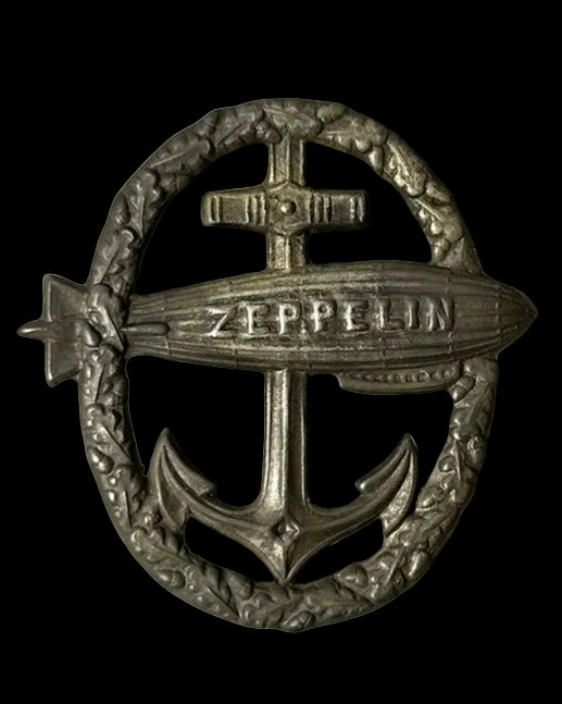 German Zeppelin Airship Cap Badge with Naval Anchor and Oak Leaf Wreath