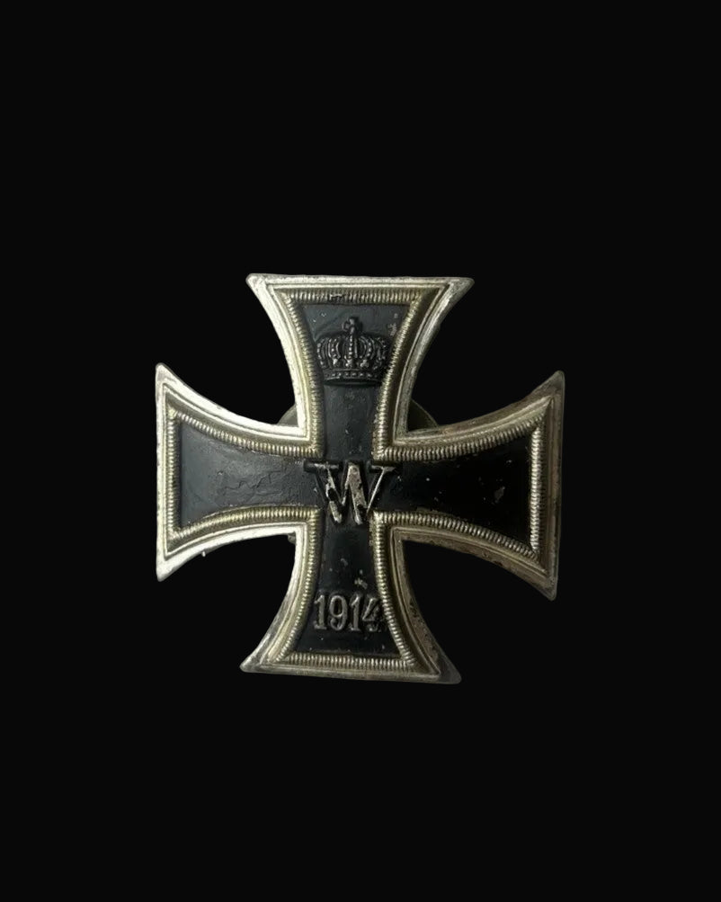 German Iron Cross 1st Class 1914 Vaulted Screwback EK1
