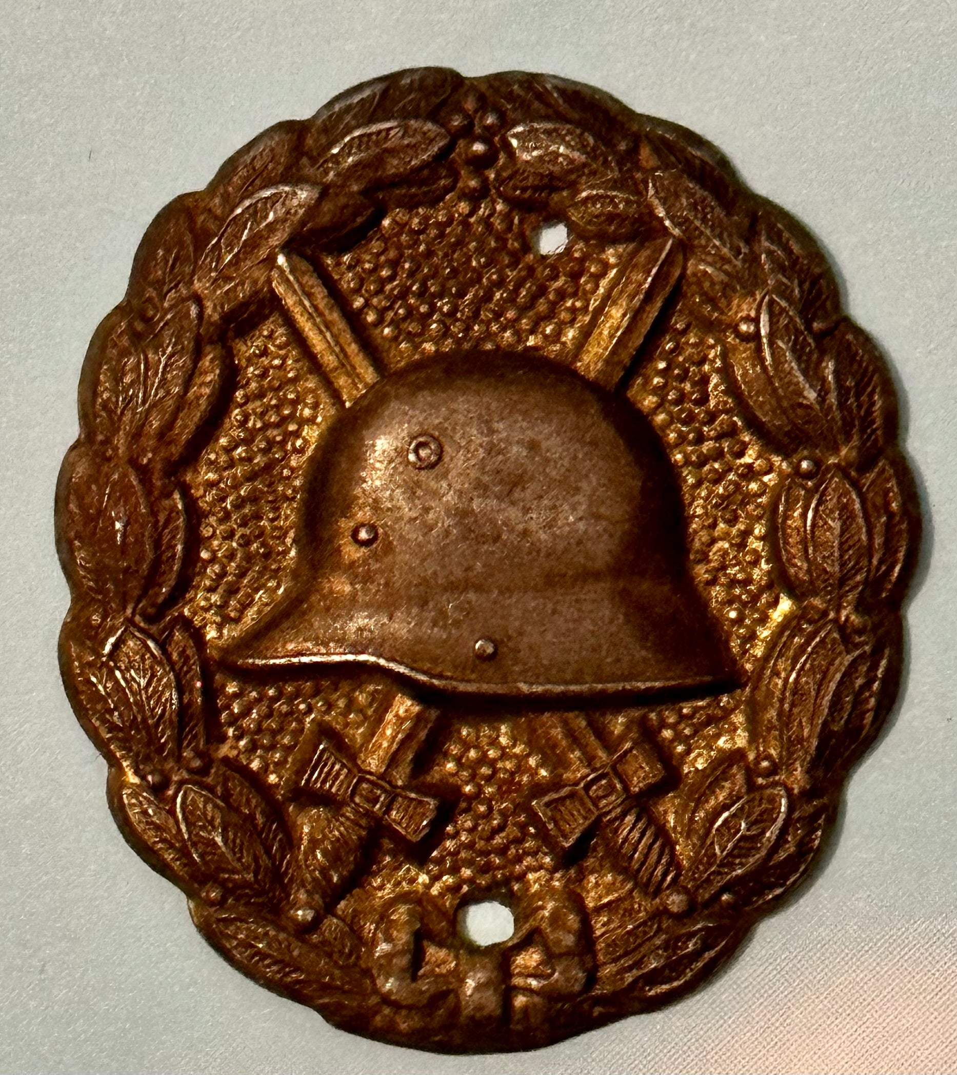 German Army Wound Badge in Gold - Derrittmeister Militaria Group