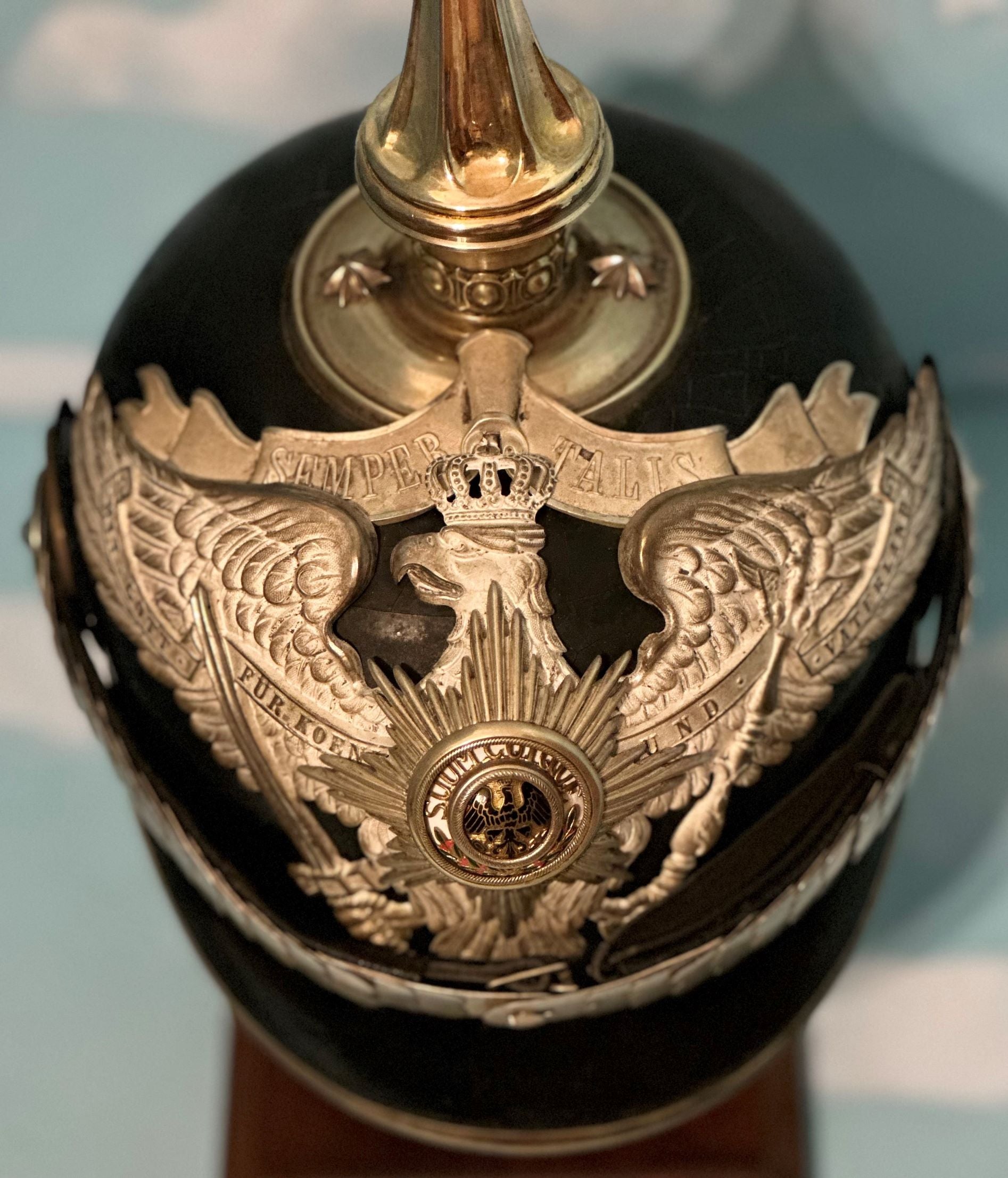 Prussia Pickelhaube / Spiked Helmet for Officer in 1. Garde-Rgt ZU FUß with Semper Talis Bandeau - Derrittmeister Militaria Group