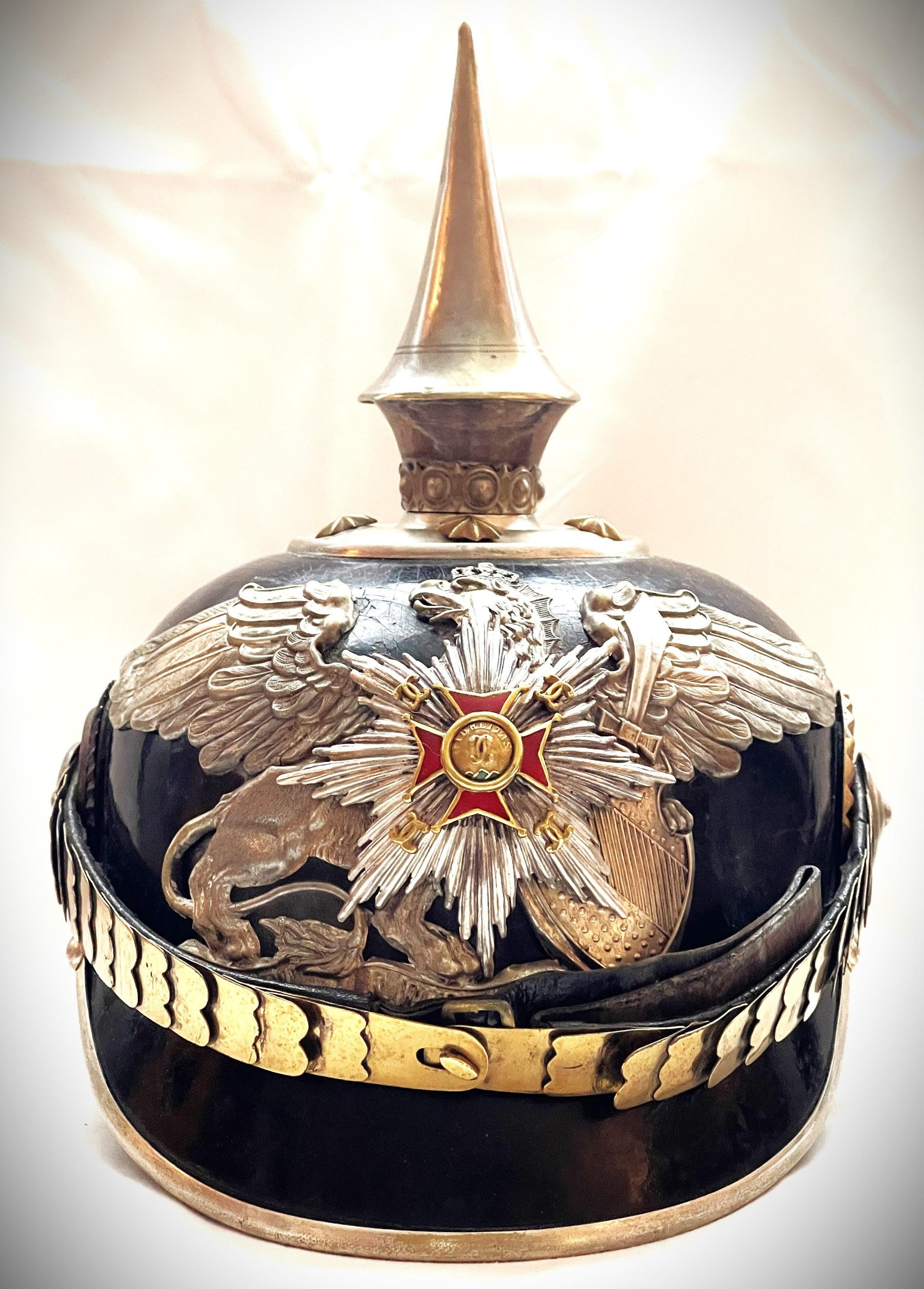 Baden Pickelhaube / Spiked Helmet for Officer in Infanterie Rgt 109 - Derrittmeister Militaria
