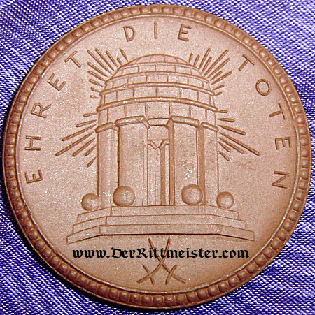 Saxony Table Medal for Reserve Infanterie Rgt 104 from Meissen Porcelain - Derrittmeister Militaria Group