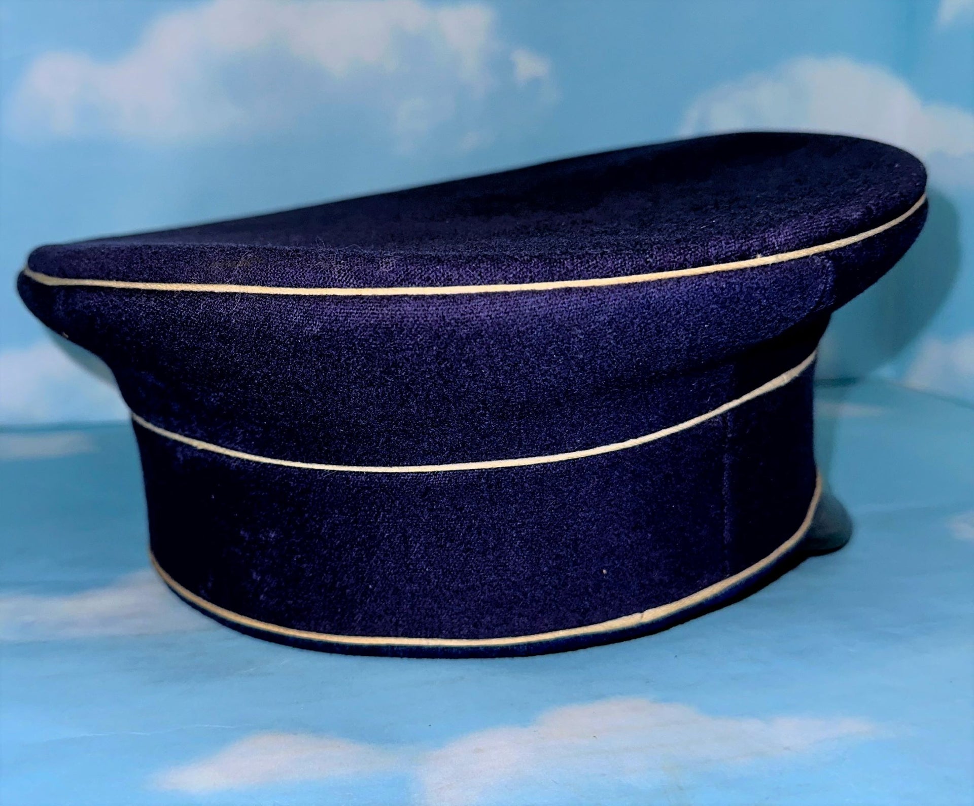 Saxony Schirmmütze for Officer in Husaren Rgt 19 (Mid War) - Derrittmeister Militaria Group