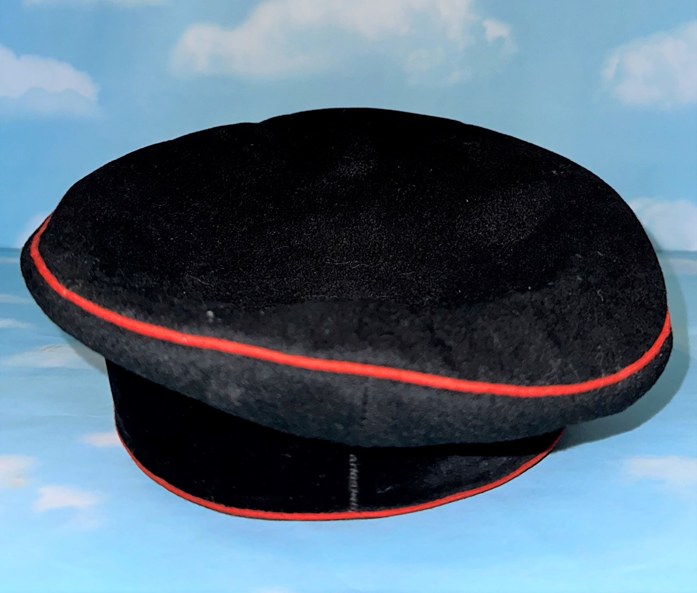 Prussian Schirmmutze / Visor Cap for Officer in Artillerie - Derrittmeister Militaria Group