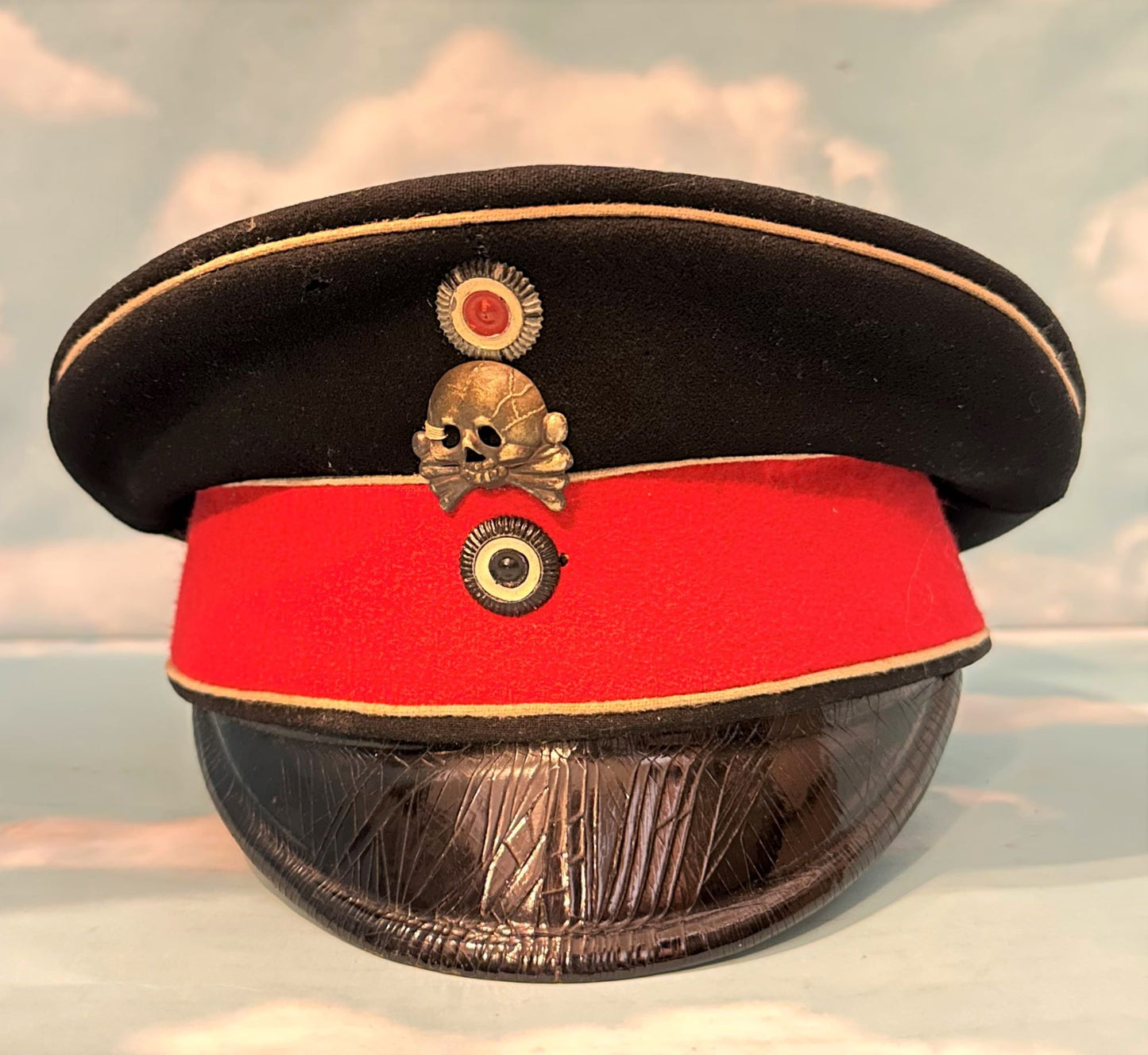 Prussia Schirmütze / Visor Cap for NCO in Leib Husaren Rgt 1 - Derrittmeister Militaria Group