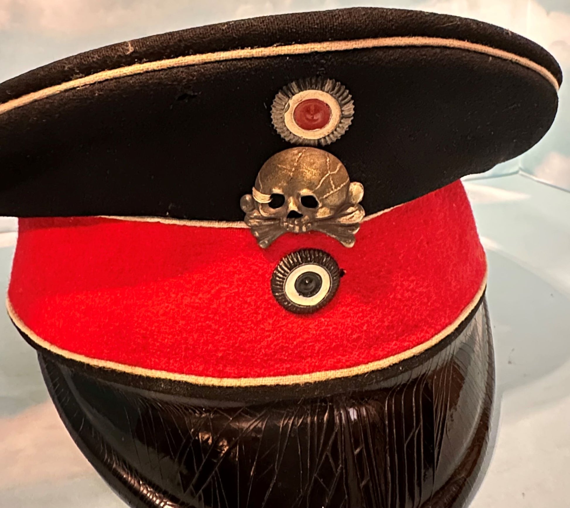 Prussia Schirmütze / Visor Cap for NCO in Leib Husaren Rgt 1 - Derrittmeister Militaria Group