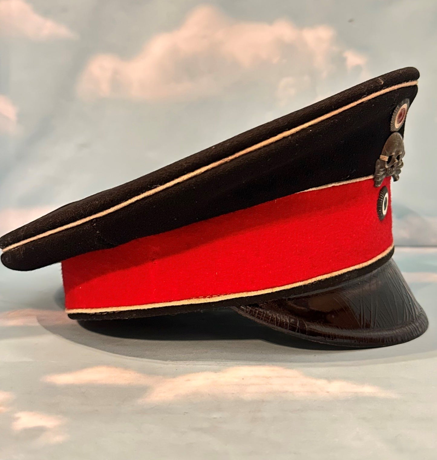 Prussia Schirmütze / Visor Cap for NCO in Leib Husaren Rgt 1 - Derrittmeister Militaria Group